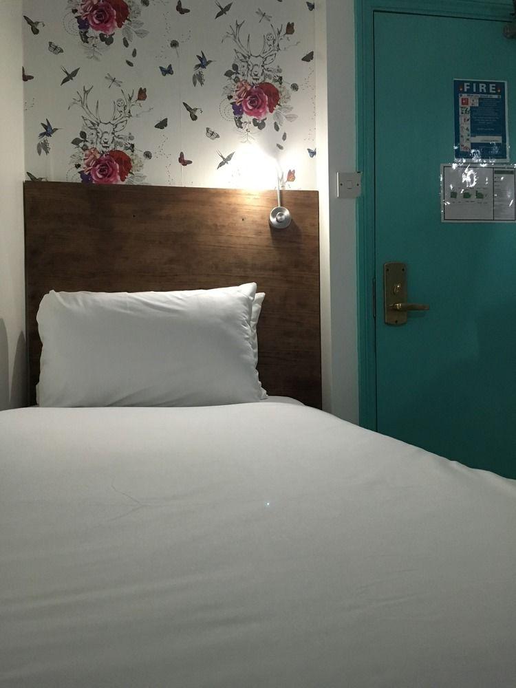 Clapham South Dudley Hotel Λονδίνο Εξωτερικό φωτογραφία