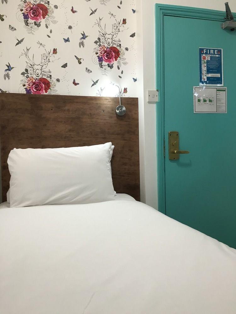 Clapham South Dudley Hotel Λονδίνο Εξωτερικό φωτογραφία