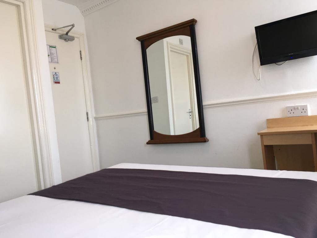Clapham South Dudley Hotel Λονδίνο Εξωτερικό φωτογραφία