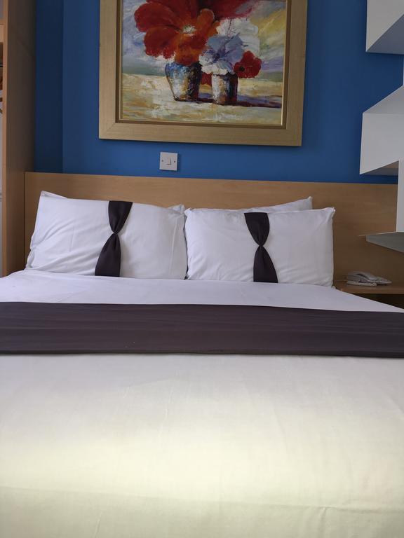 Clapham South Dudley Hotel Λονδίνο Εξωτερικό φωτογραφία